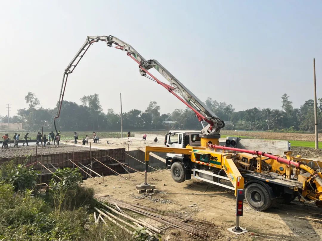 bdc1525a4e58402a8544d2ae605d3708