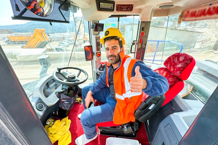 c64da64c15ff4ee7a4dd799dc2d4365e