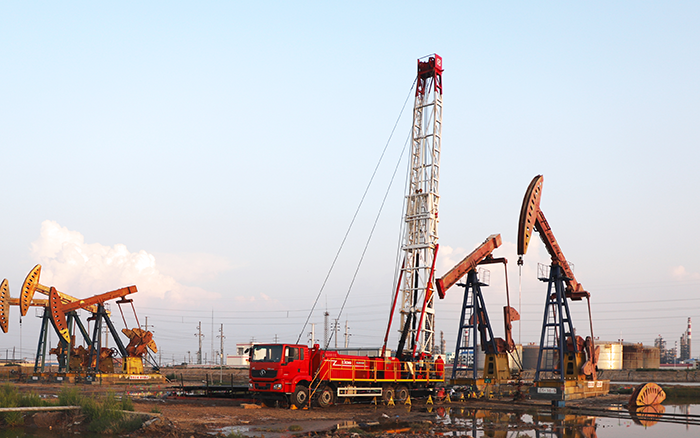 为建井注入“绿科技”，批量大吨位电动建井机交付