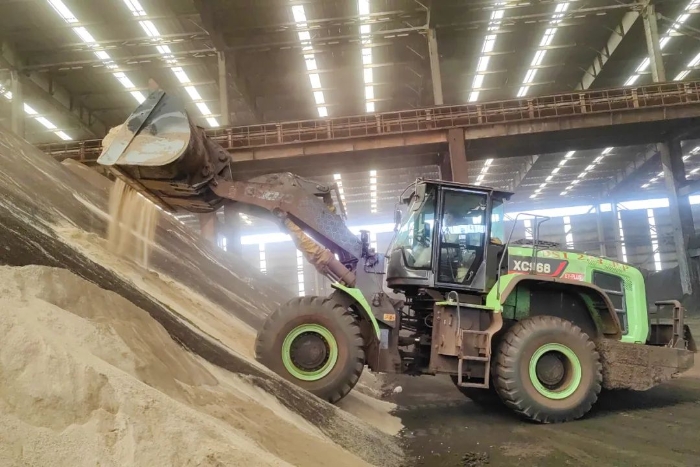 52ca683ec1b54585a371f887958a1741