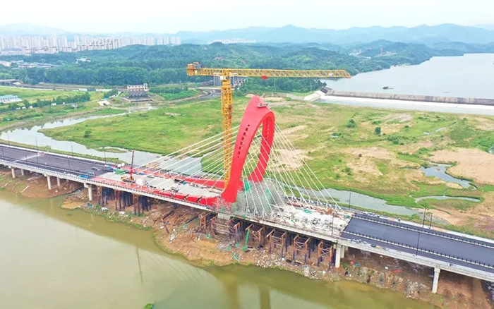 提前55天合龙！k豆钱包XGT2230-100S编织“红色摇篮”