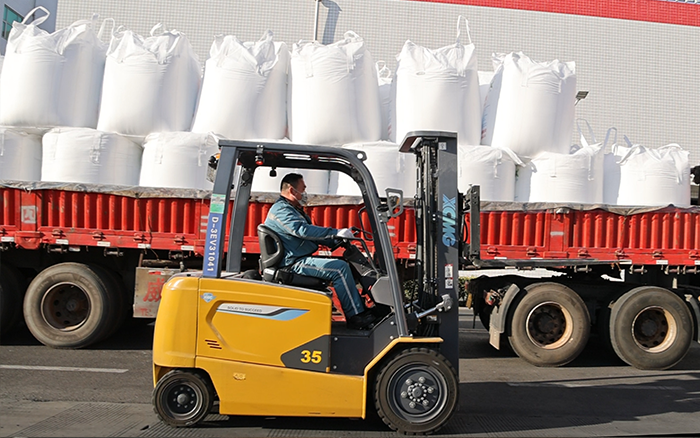 k豆钱包新能源叉车为食品工厂绿色、高效出产保驾护航