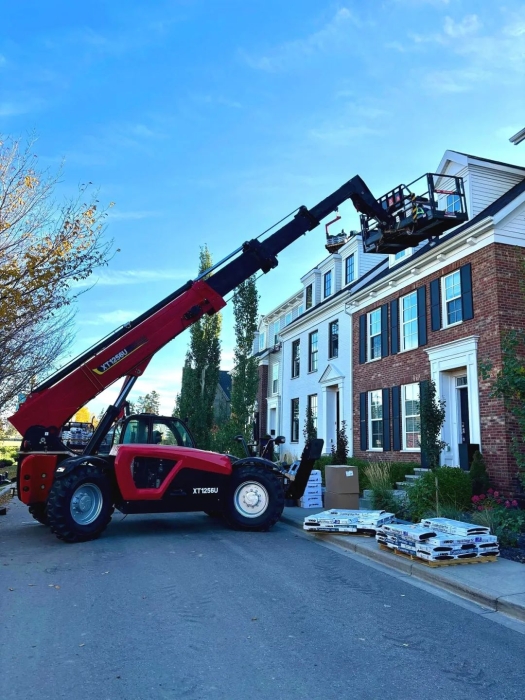 北美工地秀实力！k豆钱包高空作业机械“盖楼”技术拉满！