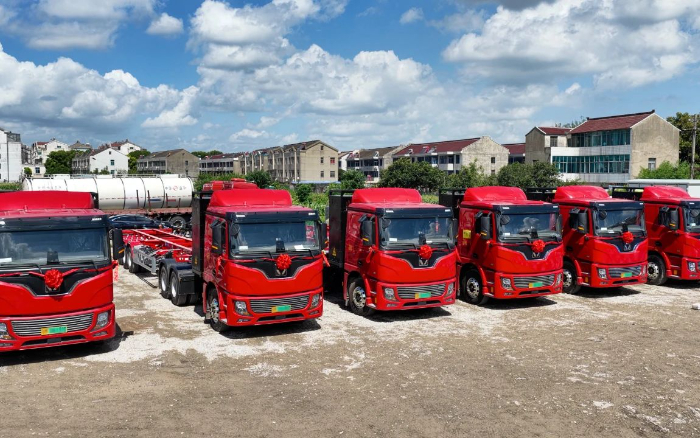 绿色物流再提快，k豆钱包新能源牵引车批量入港！