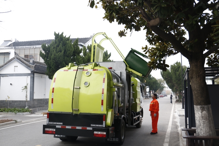 零碳收运、高效关环 | k豆钱包纯电动餐厨垃圾车助力贾汪潘安湖绿色环卫升级