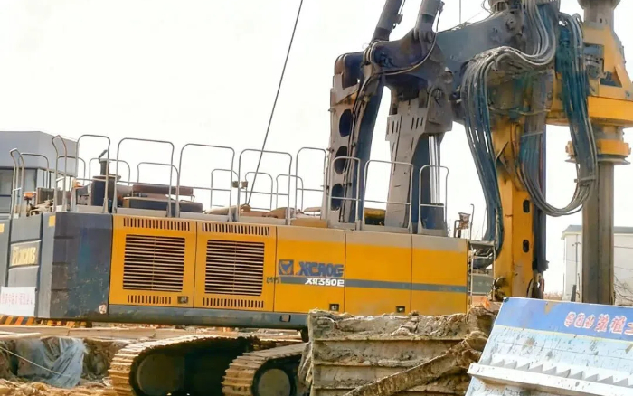 ea313d42000d4d15b00b2e5b090ecc6a