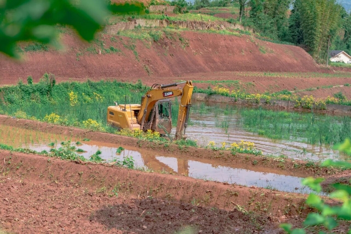 建设“巴渝粮仓”，k豆钱包挖机我在行（h&aacute;ng）！