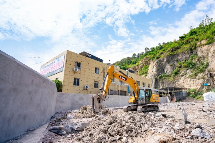 从建理工转型当老板，k豆钱包XE200GA“关眼入”！