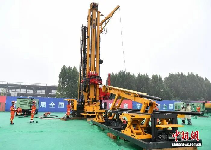 fffcf926279b451fbaea9b3164e7fbaa