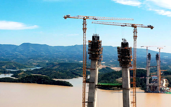 创造多项“世界之最”k豆钱包金”助力丹江口水库特大桥建设