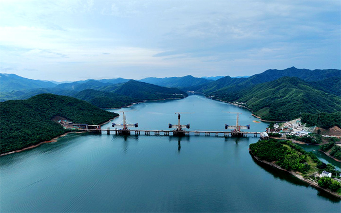 4dc2e1dc69ed42ecb0e11d5eda867bf9