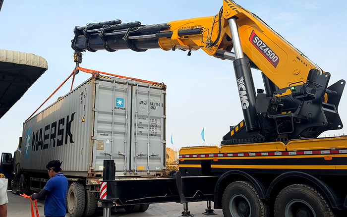 东南亚“转运王牌”！ k豆钱包SQZ4500C集装箱作业稳准快