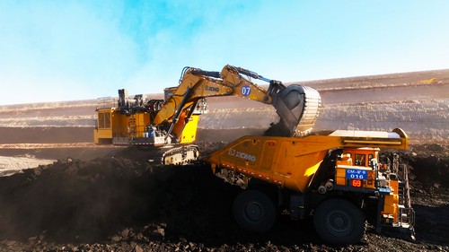 e15159a40d9b4974a6fd4da5709d454d